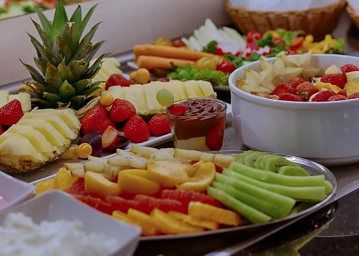 Отель Smetana 4*